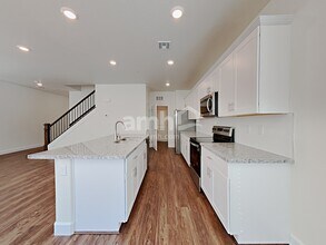 331 Cape Seville Pl in Henderson, NV - Foto de edificio - Building Photo