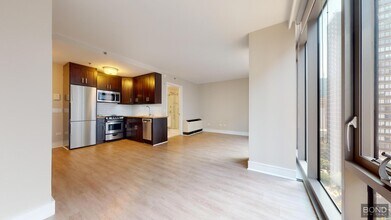 237 E 34th St in New York, NY - Building Photo - Building Photo