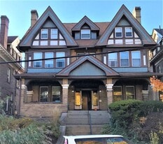 322 Roup Ave in Pittsburgh, PA - Building Photo