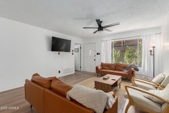 4701 N 68th St, Unit 239 in Scottsdale, AZ - Building Photo - Building Photo