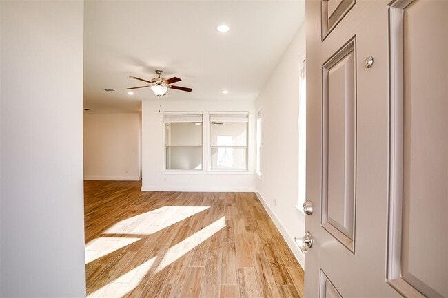 property at 430 Parkline Dr