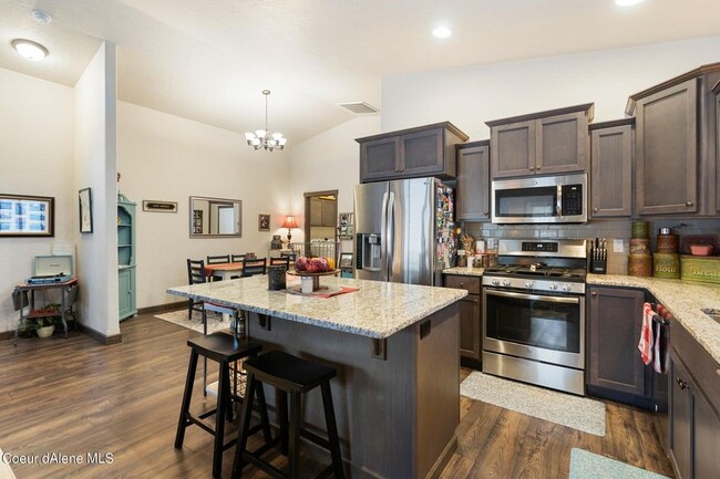 6644 Idlewood Dr in Coeur d'Alene, ID - Building Photo - Building Photo