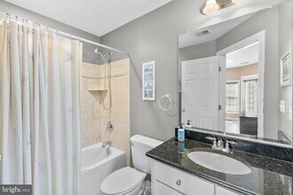 5187 Brawner Pl in Alexandria, VA - Building Photo - Building Photo