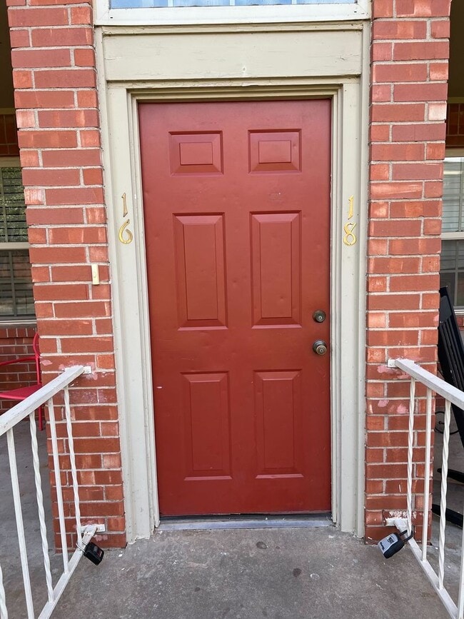 6101 N Brookline Ave in Oklahoma City, OK - Building Photo - Building Photo