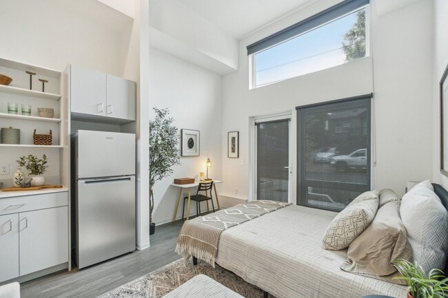 Koz at Othello Station