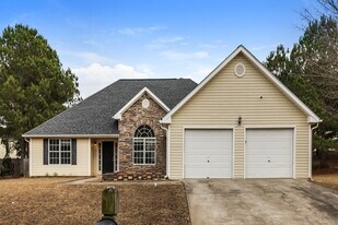 80 Heaton Dr in Covington, GA - Building Photo