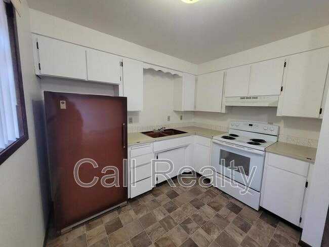 12224 E Lenora Dr in Spokane Valley, WA - Building Photo - Building Photo