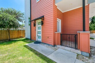 1523 Hickory St in Houston, TX - Building Photo - Building Photo