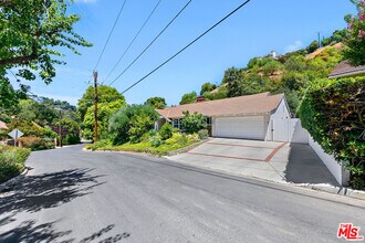 3644 Goodland Ave in Los Angeles, CA - Building Photo - Building Photo