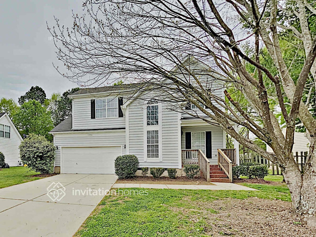 property at 11410 Larix Dr