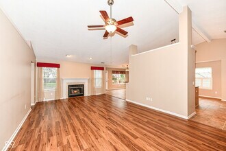 5300 Breakers Way in Carmel, IN - Building Photo - Building Photo