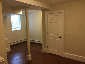 221 Norfolk St, Unit 2 in Cambridge, MA - Building Photo - Building Photo