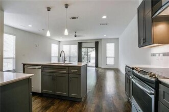 4303 Cole Ave in Dallas, TX - Building Photo - Building Photo