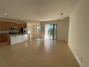 2889 Nottel Dr in St. Cloud, FL - Building Photo - Building Photo