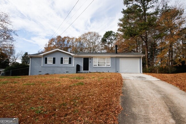 property at 5760 Lakeview Dr