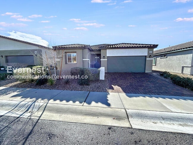 property at 497 Silver Smt Ave