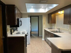 7031 Hennepin Blvd in Orlando, FL - Building Photo - Building Photo