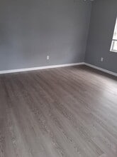 947 Jane Ct in Lakeland, FL - Building Photo - Building Photo