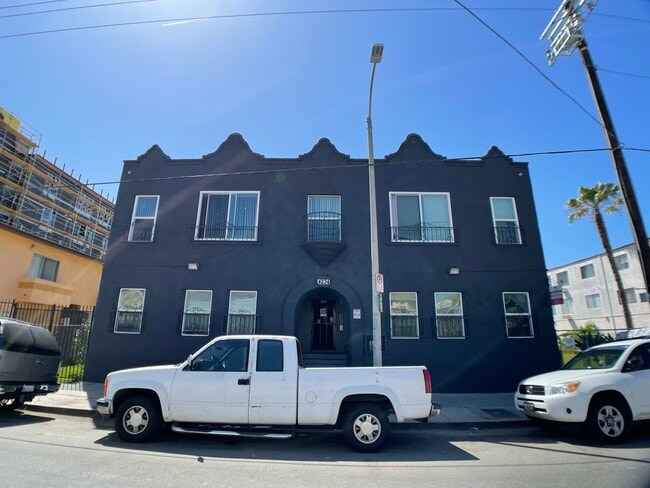 4234 Mont Clair St, Unit 104