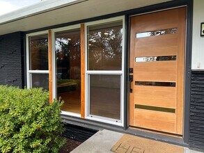 8045 SW Wareham Cir in Tigard, OR - Building Photo - Building Photo