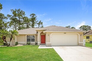 1056 Summa Blvd in Lehigh Acres, FL - Building Photo