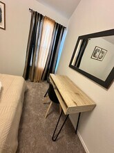1 Bollardpoint Ln in Houston, TX - Building Photo - Building Photo