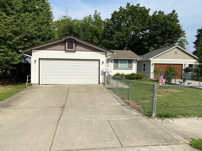 property at 806 N A St