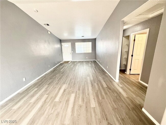 property at 1030 Marne Ct