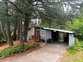 12315 SE Mt Scott Blvd in Happy Valley, OR - Building Photo