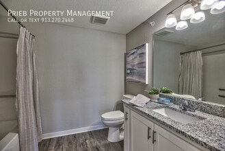 22088 W 123rd Ln in Olathe, KS - Building Photo - Building Photo