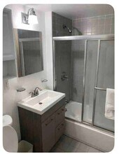 305 Mt Eden Pkwy in Bronx, NY - Building Photo - Building Photo