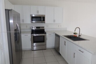 18240 SW 148th Rd in Quail Heights, FL - Building Photo - Building Photo