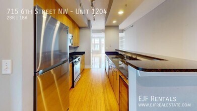 715 6th St NW in Washington, DC - Building Photo - Building Photo