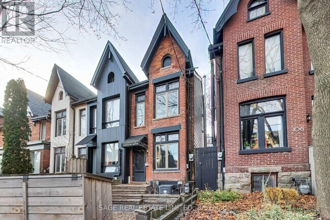 104 Sumach St in Toronto, ON - Building Photo - Building Photo