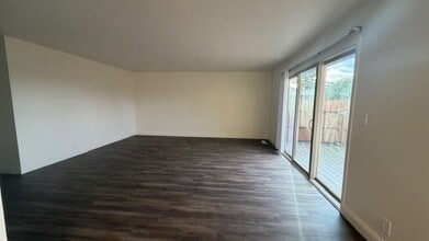 22842 Vermont St in Hayward, CA - Building Photo - Building Photo