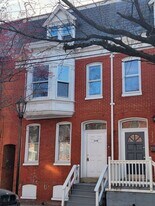 330 W Philadelphia St in York, PA - Building Photo