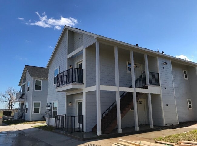 property at 430 Schmidt Rd