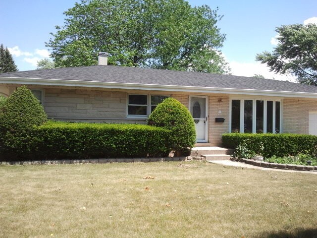 963 N Babbit Ave in Addison, IL - Building Photo