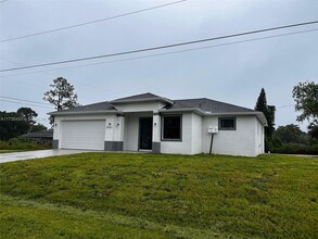 2901 Leeland Heights Blvd in Lehigh Acres, FL - Building Photo - Building Photo