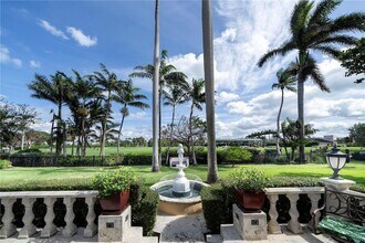 5801 Alton Rd in Miami Beach, FL - Foto de edificio - Building Photo