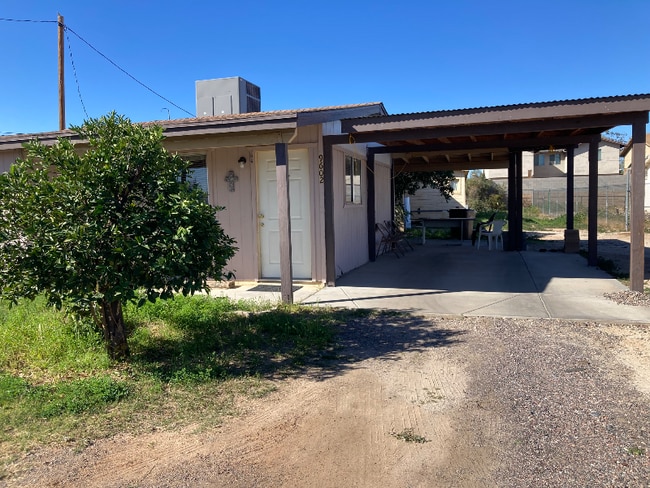 property at 9602 S Calle Vauo Nawi
