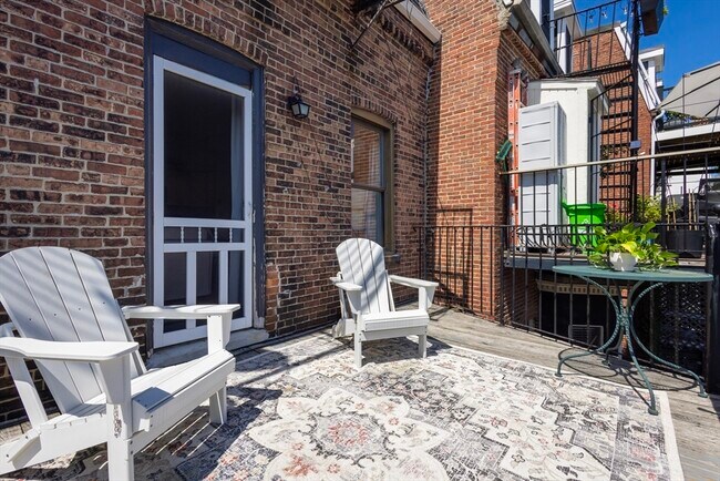 762 Tremont St in Boston, MA - Building Photo - Building Photo