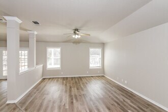 2638 Montebello in San Antonio, TX - Building Photo - Building Photo