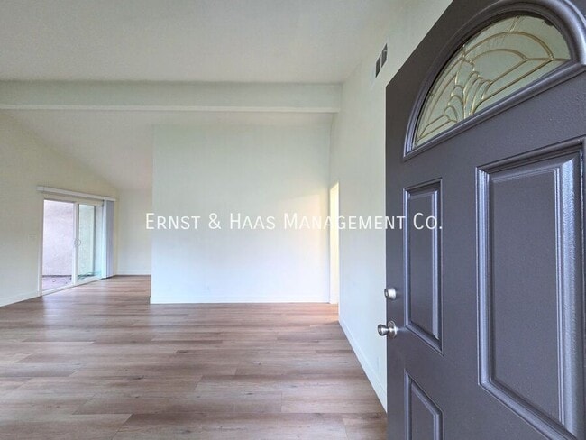 12512 Cuesta Dr in Cerritos, CA - Building Photo - Building Photo