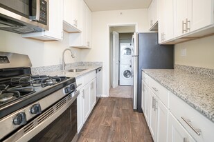 Regency Towers in Allentown, PA - Building Photo