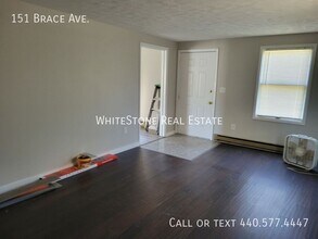 151 Brace Ave in Elyria, OH - Building Photo - Building Photo