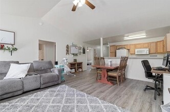 16509 Hoyt in St. Robert, MO - Building Photo - Building Photo