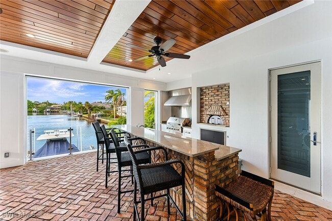 property at 481 21st Ave S