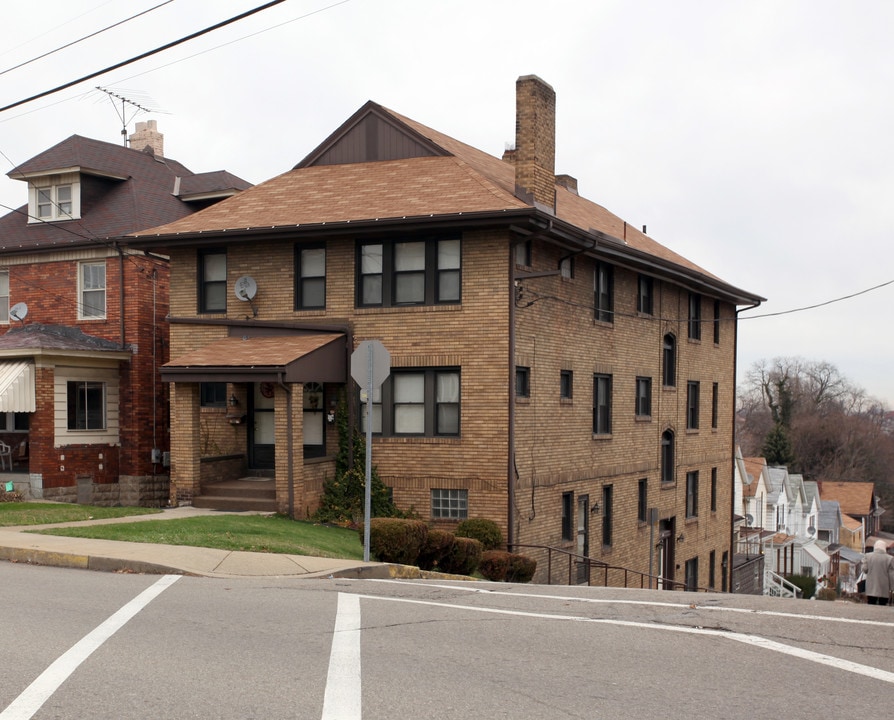 1710 Potomac Ave in Pittsburgh, PA - Building Photo