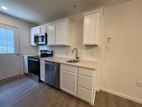 281 Greenwich Ave in Stamford, CT - Building Photo - Building Photo
